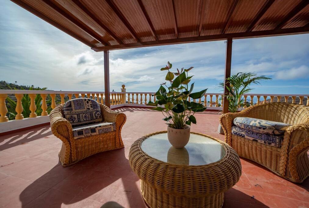 Villa Teram Alajeró المظهر الخارجي الصورة